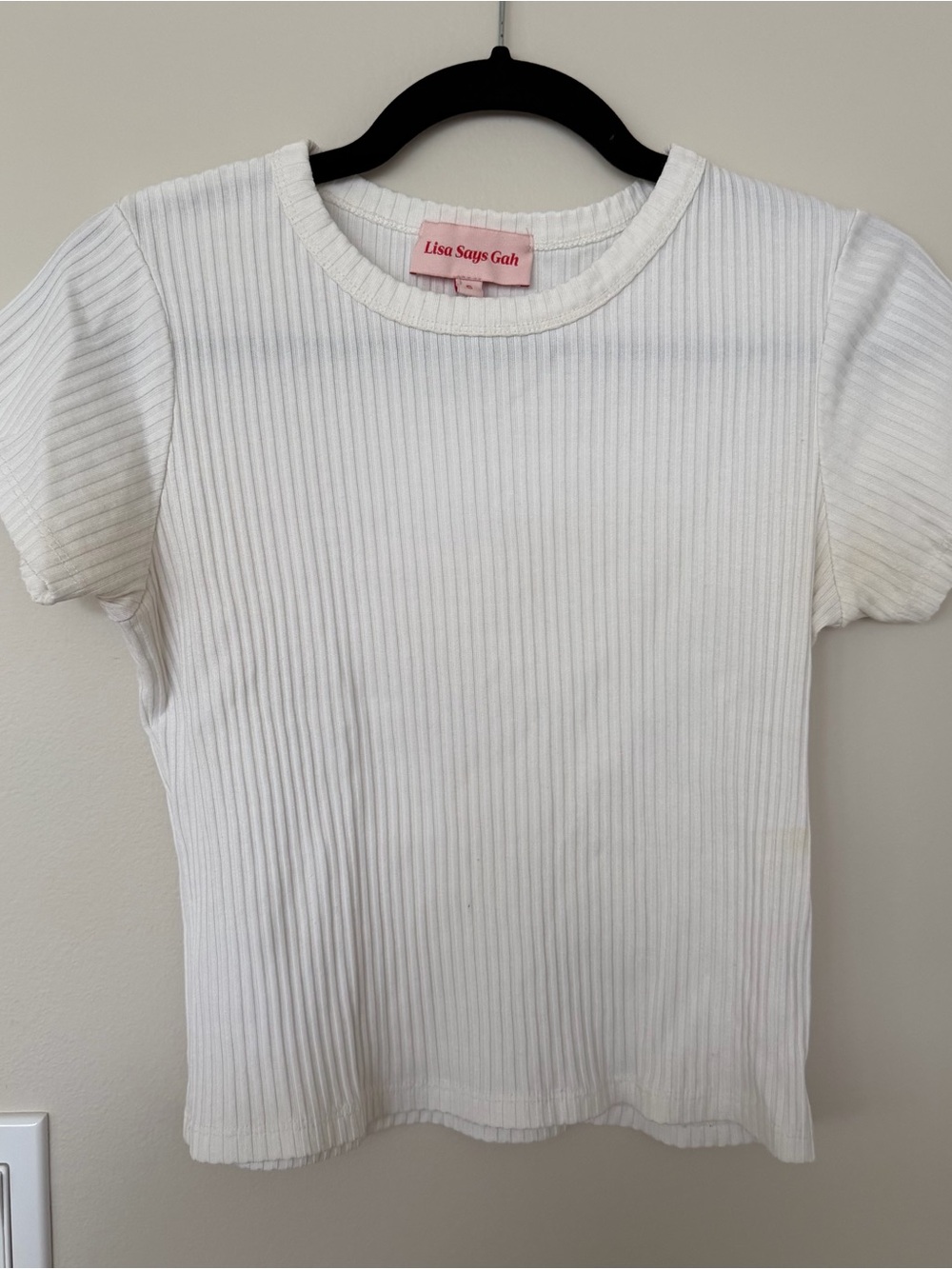Lisa Says Gah Cropped Ribbed T-Shirt